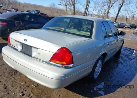 2003 Ford Crown Victoria Lx from USA, damaged, VIN 2FAFP74W43X182780